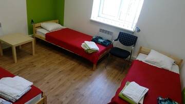 Классический трехместный номер в  Hostel Sparta